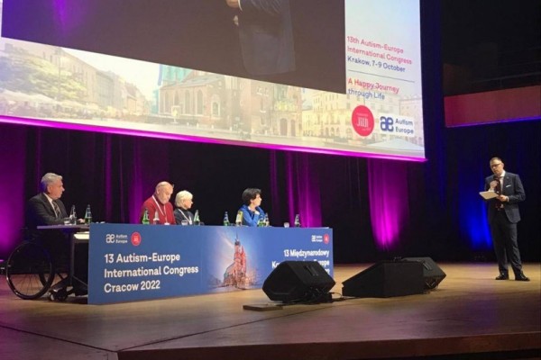 DOD, Uluslararası Otizm Kongresi'ne katıldı