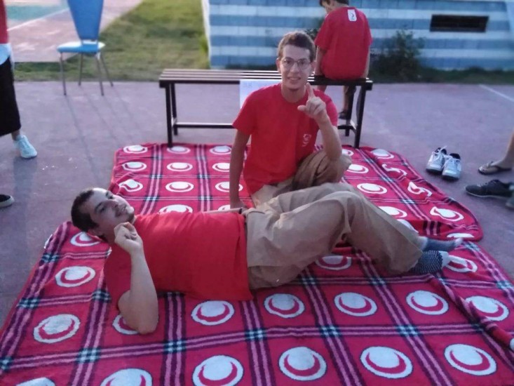 Otizm kampında aileler nefes aldı